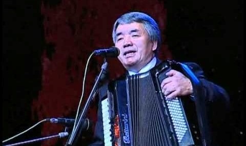 Түгѳлбай Казаков: История легендарных песен