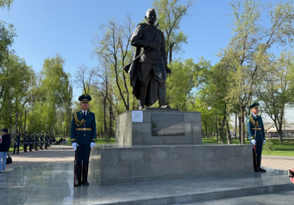 Бишкекте Чолпонбай Түлөбердиевдин 103 жылдыгына арналган эскерүү жыйыны өттү