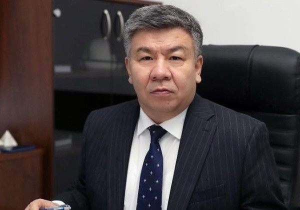 Председатель налоговой службы Алмамбет Шыкмаматов в Таласе: Торговцы снова перейдут на патентную систему