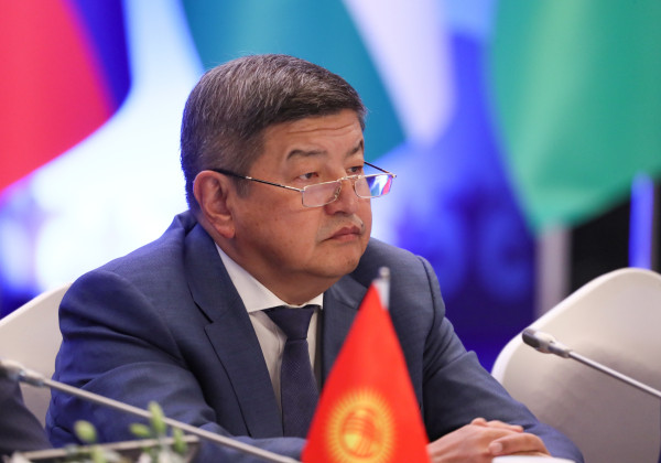 Акылбек Жапаров: Кыргызстан салык процесстерин санариптештирүү боюнча олуттуу ийгиликтерге жетишти
