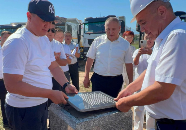 В Ноокатском районе начали строительство сразу трех новых школ