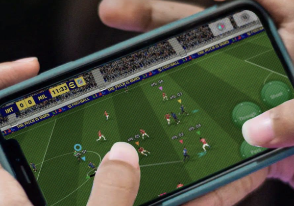 Кыргызстандын киберфутбол боюнча улуттук курамасы FIFA E мелдешинде өлкө намысын коргоду