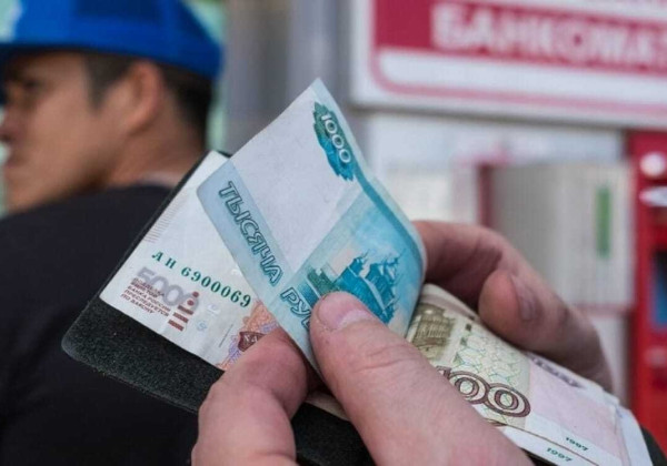 Эмгек министрлигинин Россиядагы Өкүлчүлүгү жарандарга 14 млн рублдан ашык эмгек акы боюнча карызды өндүрүүгө жардам берди