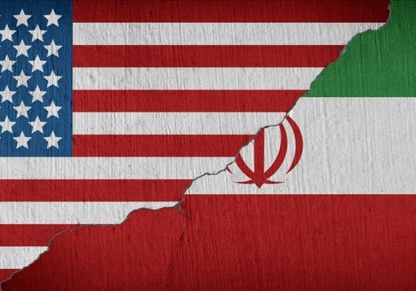 Иран выпустил ракеты по базе США, Вашингтон и Эр-Рияд ударили по целям в Ираке