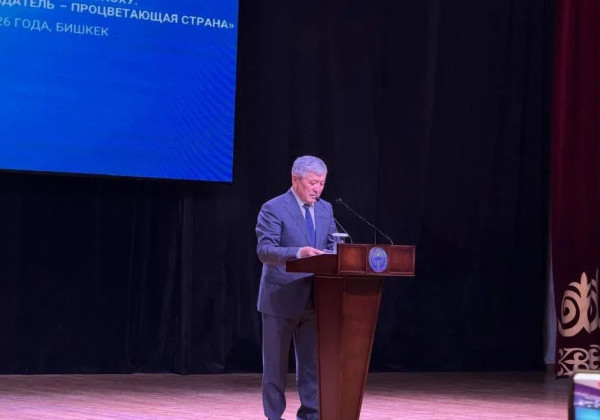 Адылбек Касымалиев: “Жаңы доорго – жаңы билим, жаңы билимге – жаратман педагог керек”