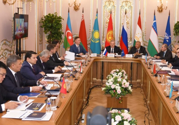 Кыргызстан менен КМШ өлкөлөрү соттолгондорду жазасын өтөө үчүн өз өлкөсүнө өткөрүп берүү маселесин талкуулады