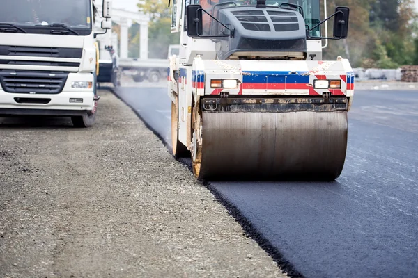 В Бишкеке в этом году построят и реконструируют 120 километров дорог