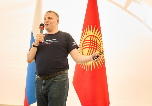 От «Рух Ордо» до цифровых коммуникаций: на Иссык-Куле участники медиапроекта прошли серию мастер-классов