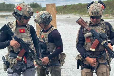 Военные Кыргызстана участвуют в соревнованиях спецназа «Вызов» в Екатеринбурге