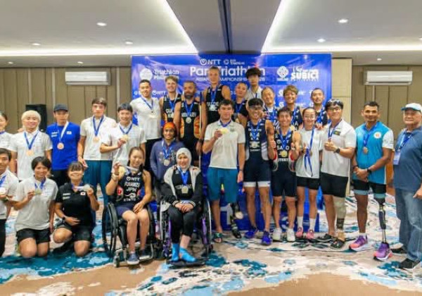  Паратриатлон боюнча Азия чемпионаты: Кыргызстандын курама командасы үч медаль жеңди