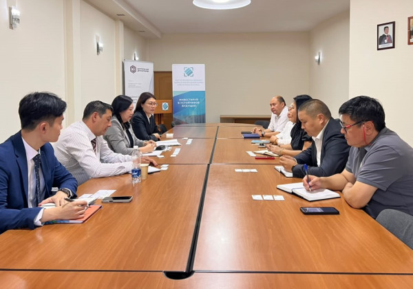 Азия өнүктүрүү банкы Кыргыз фондулук биржасында облигация чыгарууну карап жатат
