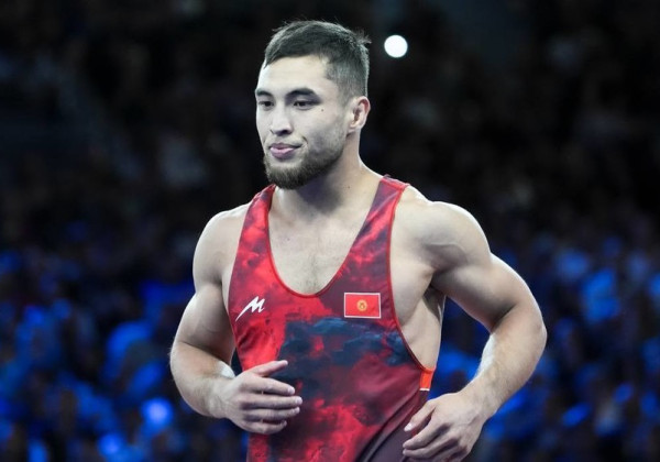 Амантур Исмаилов Дүйнө чемпионатында коло медаль үчүн күрөшөт
