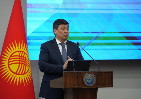 Кыргызстан Борбордук Азиянын суу саясатында маанилүү ролду ойнойт — Төрөбаев