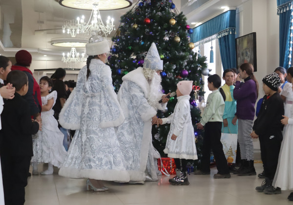 Нарында облус башчынын балаты майрамы өттү